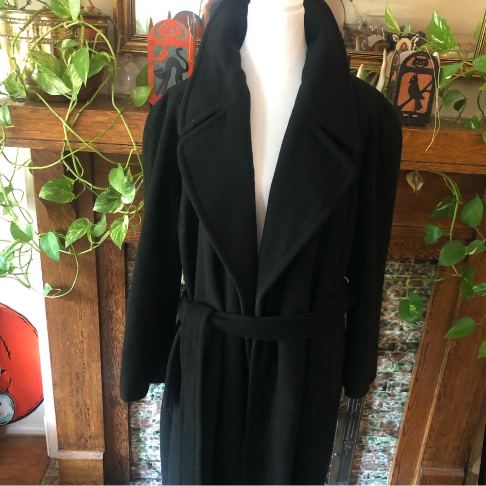🖤Saks Fifth Avenue Black Trench Coat🖤